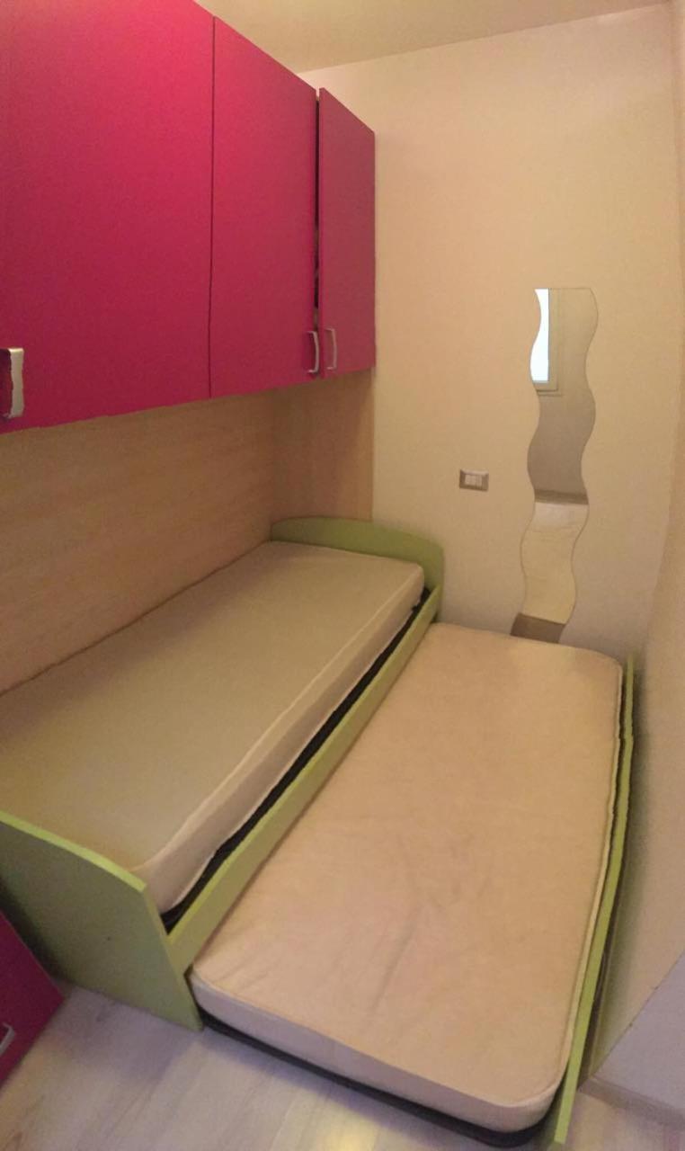 Con Terrazza Centralissimo A 100 Mt Dal Mare Appartamento *