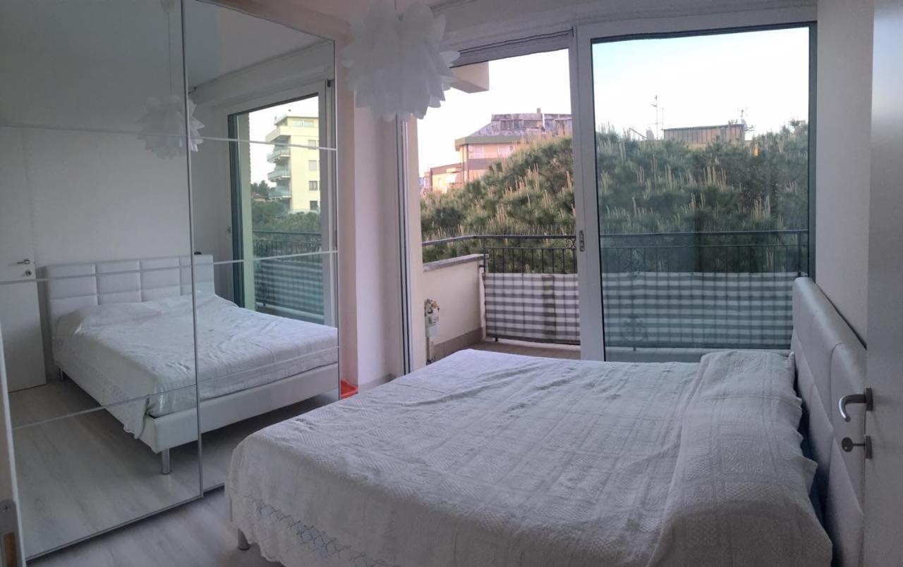 Con Terrazza Centralissimo A 100 Mt Dal Mare Apartment Cattolica